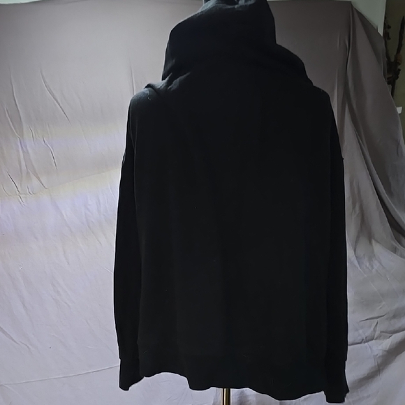 Time and Tru Black Zip-Up Hoodie - Picture 6 of 7